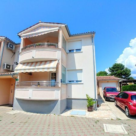 بولا Family Style Apartment المظهر الخارجي الصورة
